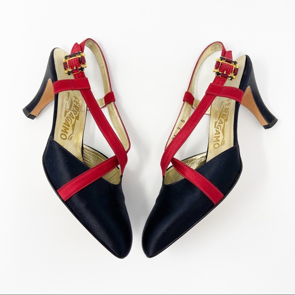 Ferragamo satin black & red closed toe heels